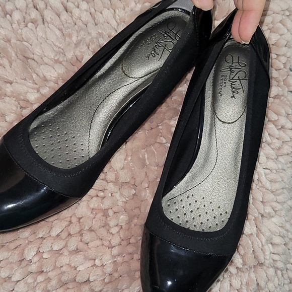Life Stride Shoes - (SOLD) Office Style Black Shoes